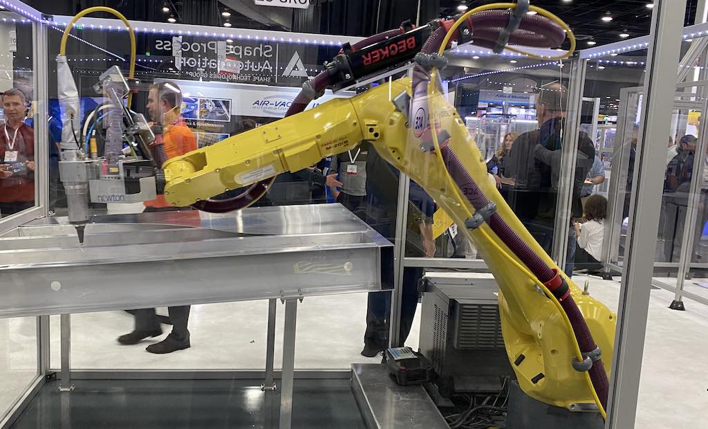 Robots-as-a-service (RaaS) is a flexible way for companies to deploy robots for services such as engineering, maintenance and remote monitoring. Courtesy: Chris Vavra, CFE Media and Technology