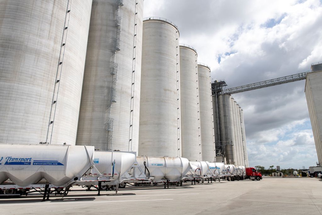 Figure 4: Ardent Mills Port Redwing is a new 17,500-cwt flour mill in Gibsonton, Fla. Courtesy: Interstates