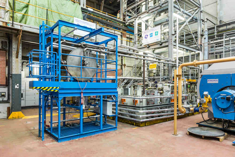 Figure 2: Skid-mounted CycloneCC system. Courtesy: CarbonClean