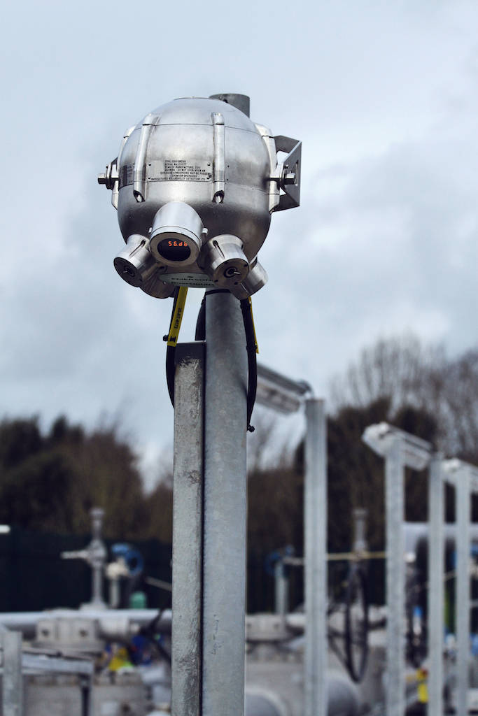 Figure 1: An acoustic gas leak sensor, such as Emerson’s Incus™ Ultrasonic Gas Leak Detector, can hear the ultrasonic noise made by a leak and indicate the general direction of the source. Courtesy: Emerson