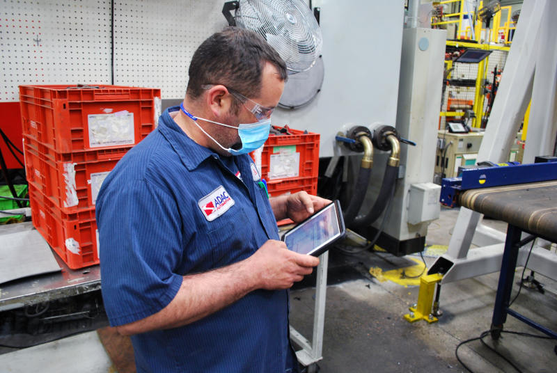 Maintenance technician accesses historical data to diagnose root cause at the site of breakdown.