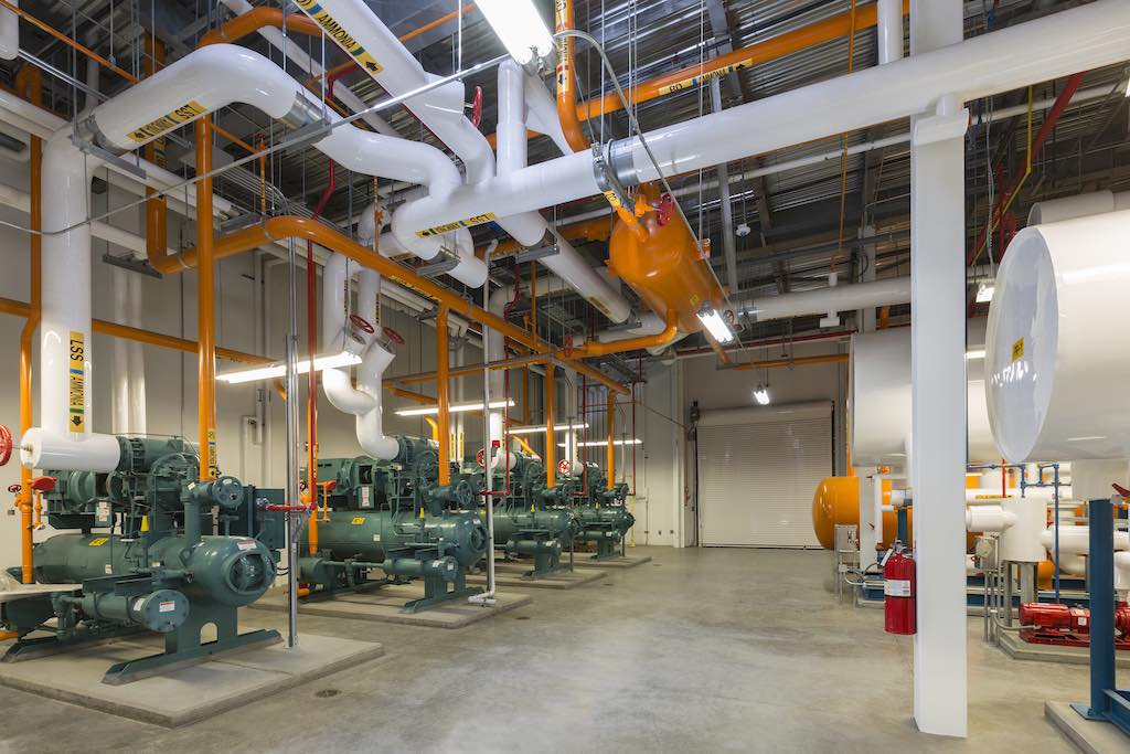 Specialty refrigeration and critical utilities can result in cold storage facilities cost three to four times more than regular dry facilities. Courtesy: Graycor