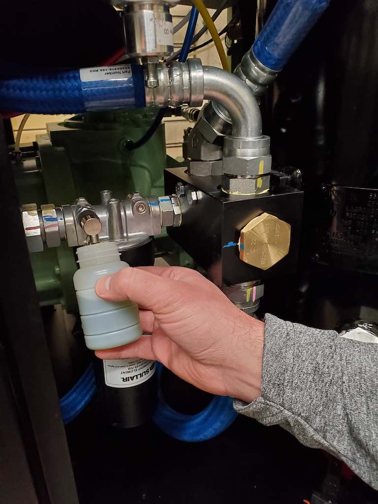 Figure 1: Oil sampling provides a snapshot into the health of an air compressor. Regular sampling can help prevent costly downtime. Courtesy: Hitachi Global Air Power