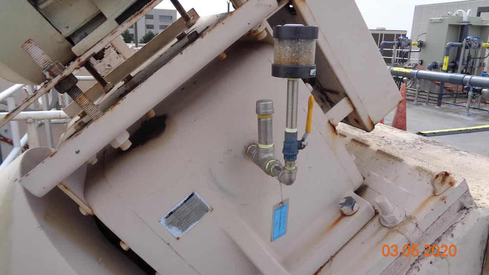 Figure 2: A desiccant filter installed on a gear drive breather at Upper Occoquan Service Authority. Courtesy: Upper Occoquan Service Authority