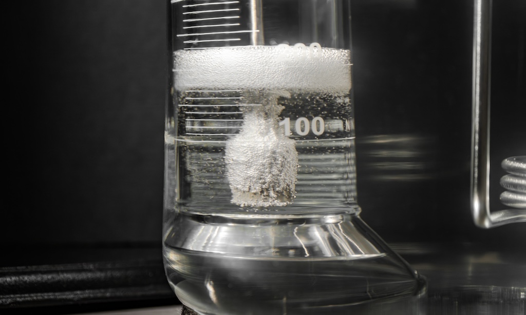 Figure 2: Foam at the top of an oil sample. Courtesy: JAX Inc.