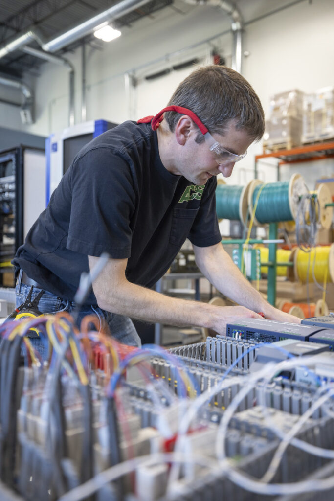 Figure 1: Equipment update guided by preventive or predictive insights, ensures optimal performance and avoids costly downtime. Courtesy: ACS