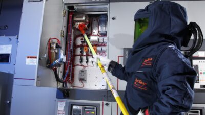 Figure 1: A digital maintenance dashboard can proactively flag safety risks and recommend appropriate personal protective equipment, or PPE, ensuring workers are prepared before beginning maintenance tasks. Courtesy: Eaton