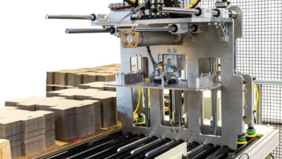 Figure 2: Custom robot for efficient box stacking. Courtesy: ACS Inc.