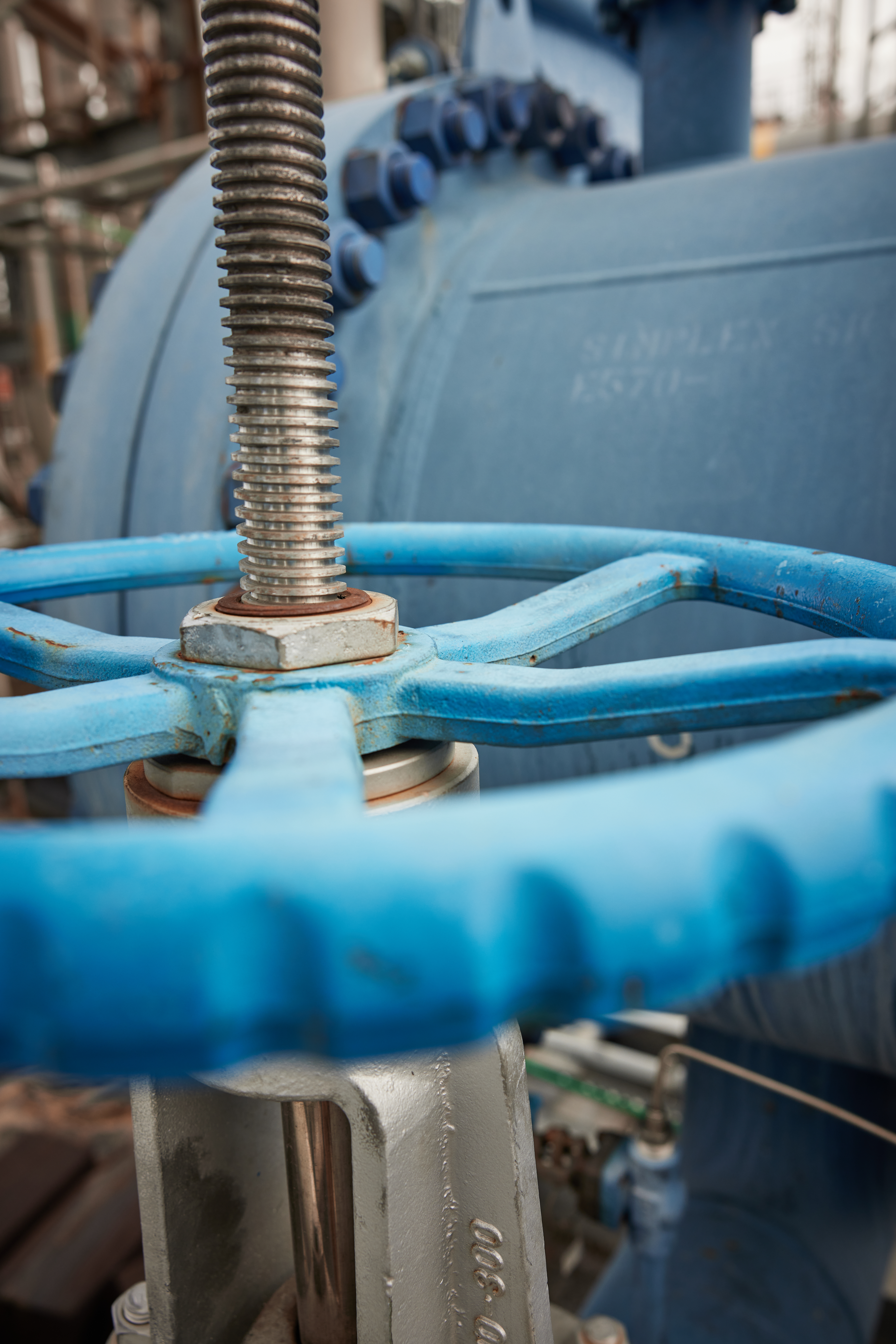 Figure 1: Outside screw and yoke (OS&Y) gate valve. Courtesy: CITGO Petroleum Corp.